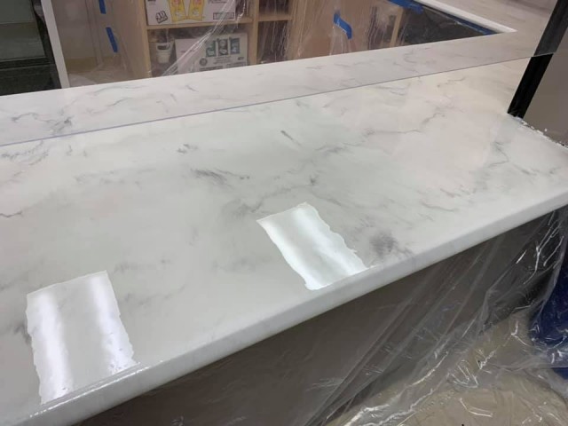 bathroooms - counters - kitchens A buffed counter, marble effect
