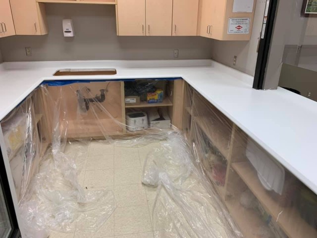 bathroooms - counters - kitchens Work in progress